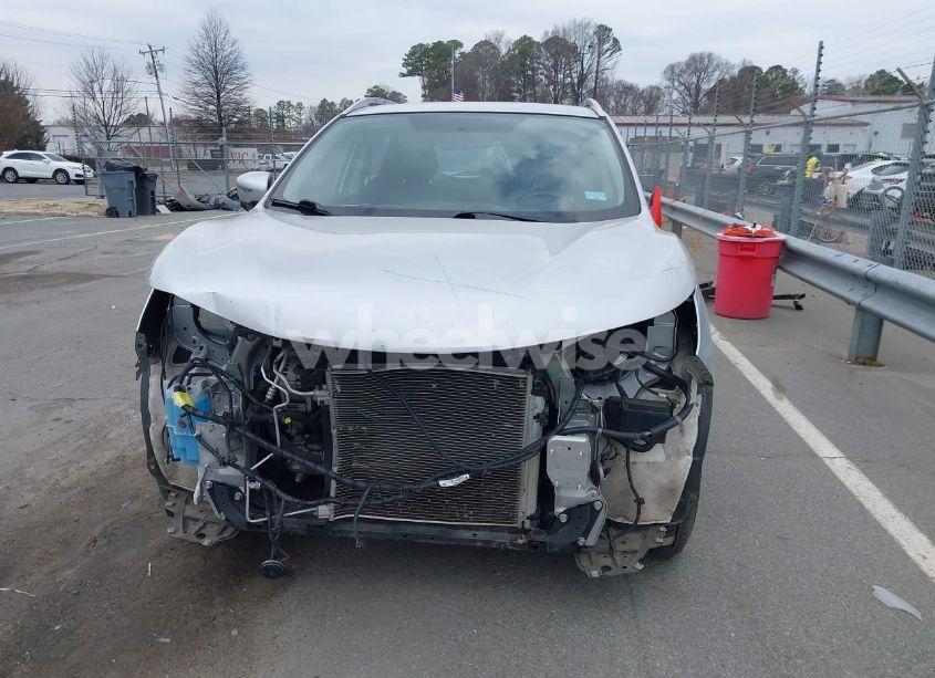 Photo 13 of 2017 Nissan Rogue SPORT SV (VIN JN1BJ1CP2HW019634)