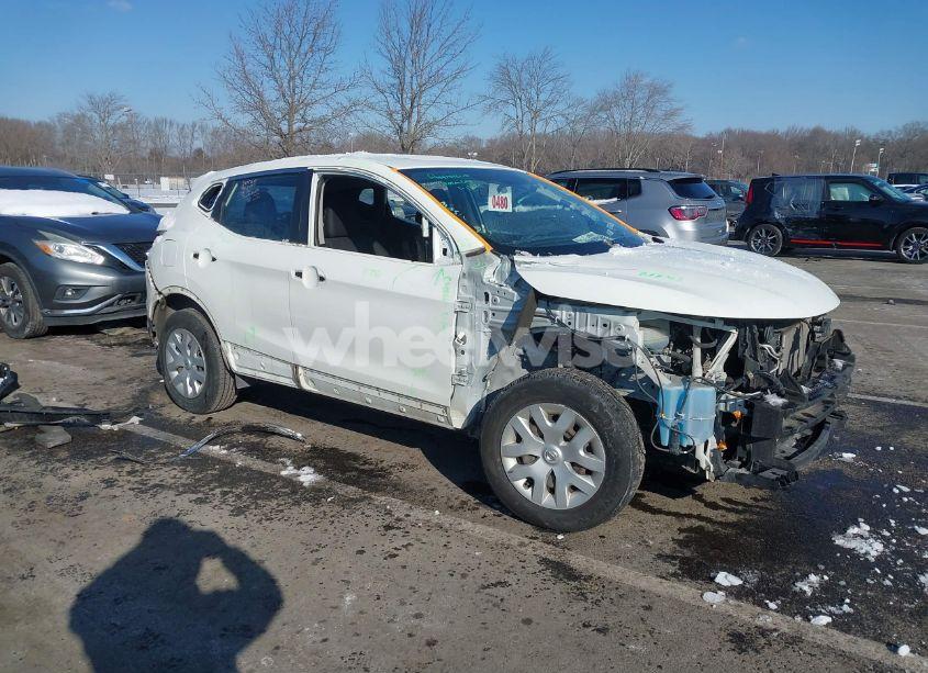 2019 Nissan Rogue SPORT S (VIN JN1BJ1CP2KW214270) main photo