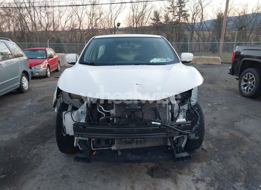 Photo 13 of 2019 Nissan Rogue SPORT S (VIN JN1BJ1CP2KW230422)