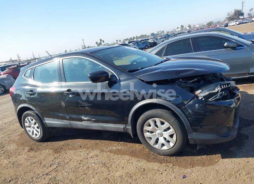 Photo 13 of 2019 Nissan Rogue SPORT S (VIN JN1BJ1CP2KW528243)