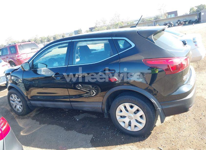 Photo 14 of 2019 Nissan Rogue SPORT S (VIN JN1BJ1CP2KW528243)