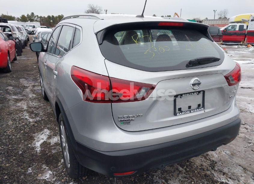 Photo 15 of 2019 Nissan Rogue SPORT SV (VIN JN1BJ1CP2KW528713)