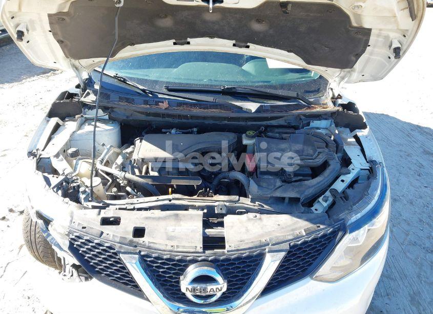 Photo 10 of 2017 Nissan Rogue SPORT SV (VIN JN1BJ1CP3HW003975)