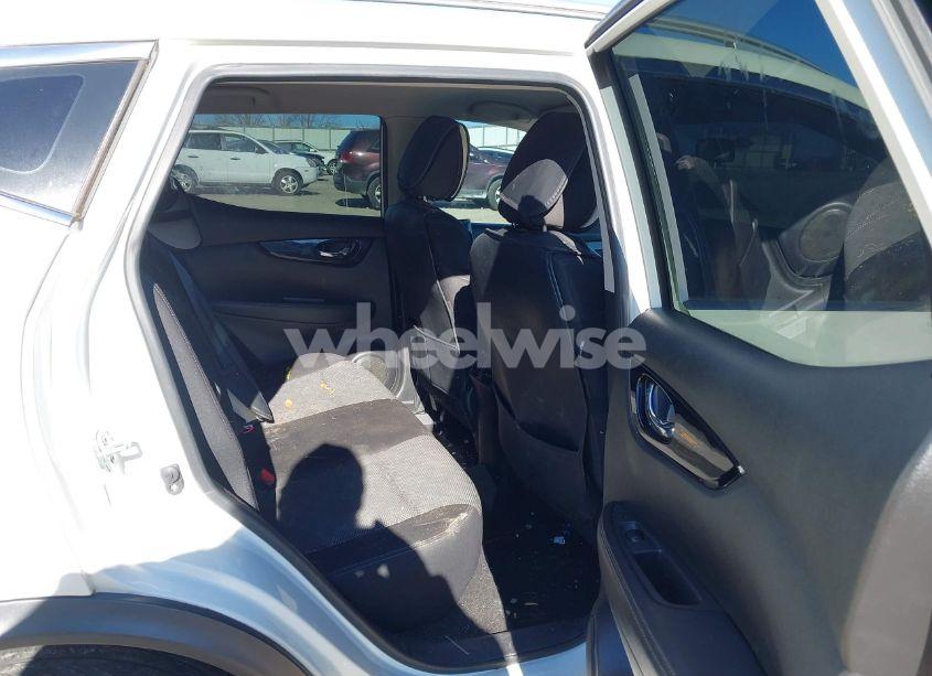 Photo 8 of 2017 Nissan Rogue SPORT SV (VIN JN1BJ1CP3HW003975)