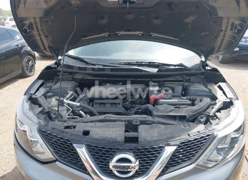 Photo 10 of 2017 Nissan Rogue SPORT S (VIN JN1BJ1CP3HW015236)