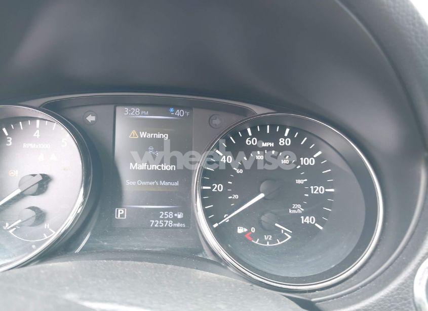 Photo 7 of 2017 Nissan Rogue SPORT SV (VIN JN1BJ1CP3HW021103)