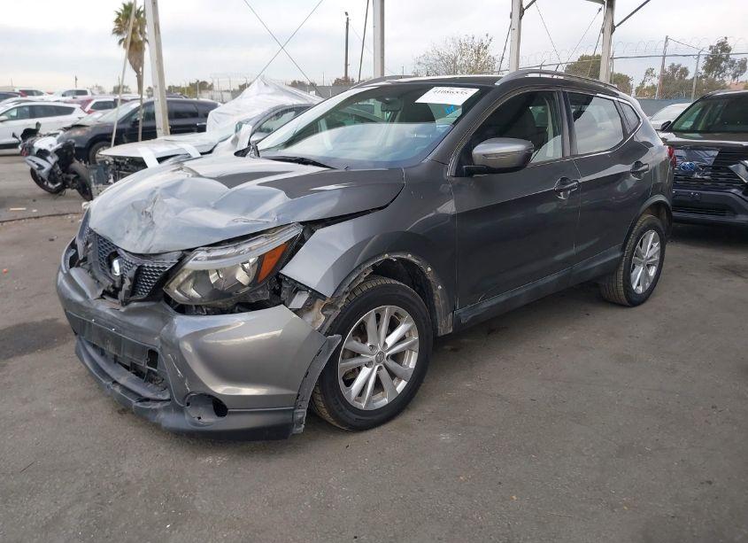 Photo 2 of 2017 Nissan Rogue SPORT SV (VIN JN1BJ1CP3HW031176)