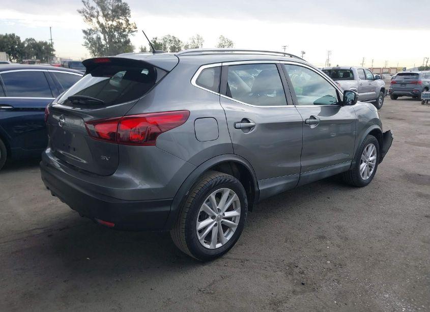 Photo 4 of 2017 Nissan Rogue SPORT SV (VIN JN1BJ1CP3HW031176)