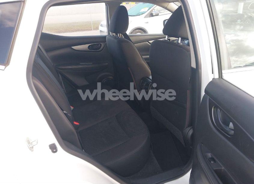 Photo 8 of 2017 Nissan Rogue SPORT S (VIN JN1BJ1CP3HW033025)