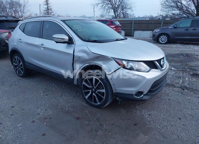 2018 Nissan Rogue SPORT SL (VIN JN1BJ1CP3JW102639) main photo