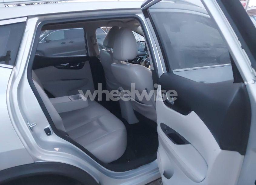 Photo 8 of 2018 Nissan Rogue SPORT SL (VIN JN1BJ1CP3JW102639)