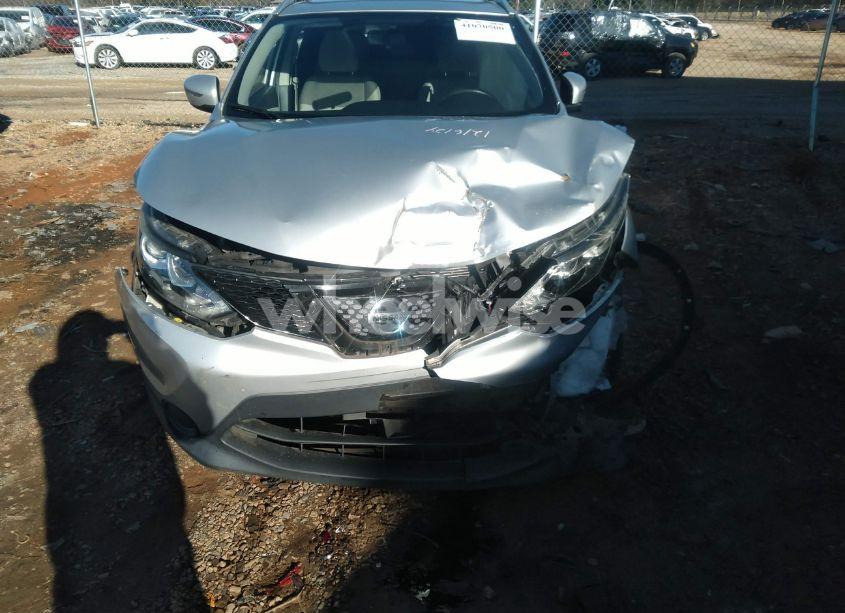 Photo 6 of 2018 Nissan Rogue SPORT SV (VIN JN1BJ1CP3JW162680)