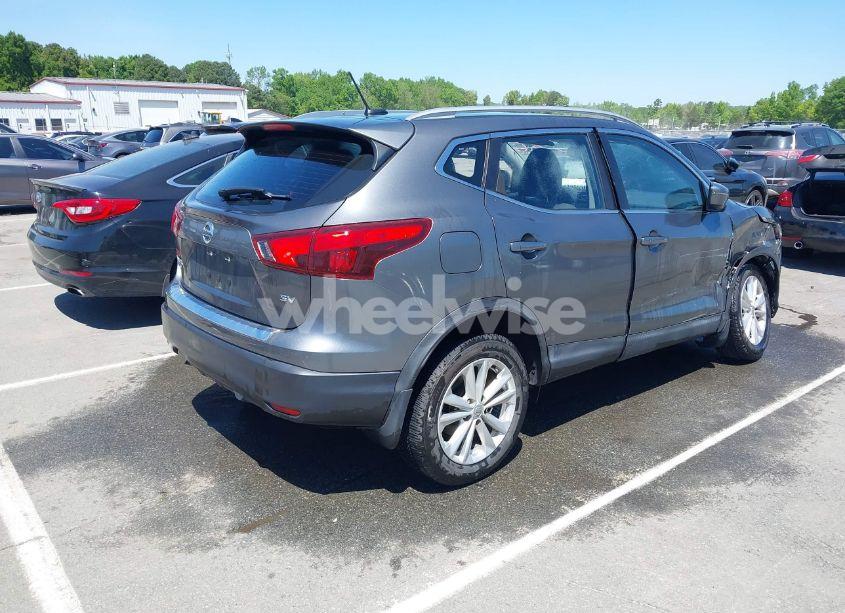 Photo 4 of 2018 Nissan Rogue SPORT SV (VIN JN1BJ1CP3JW163506)