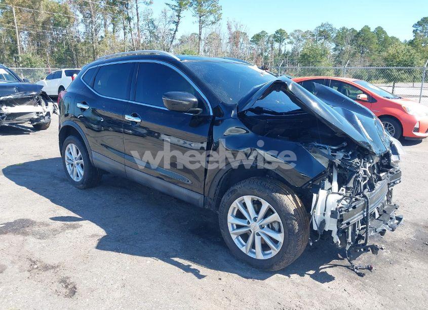 2018 Nissan Rogue SPORT SV (VIN JN1BJ1CP3JW164977) main photo