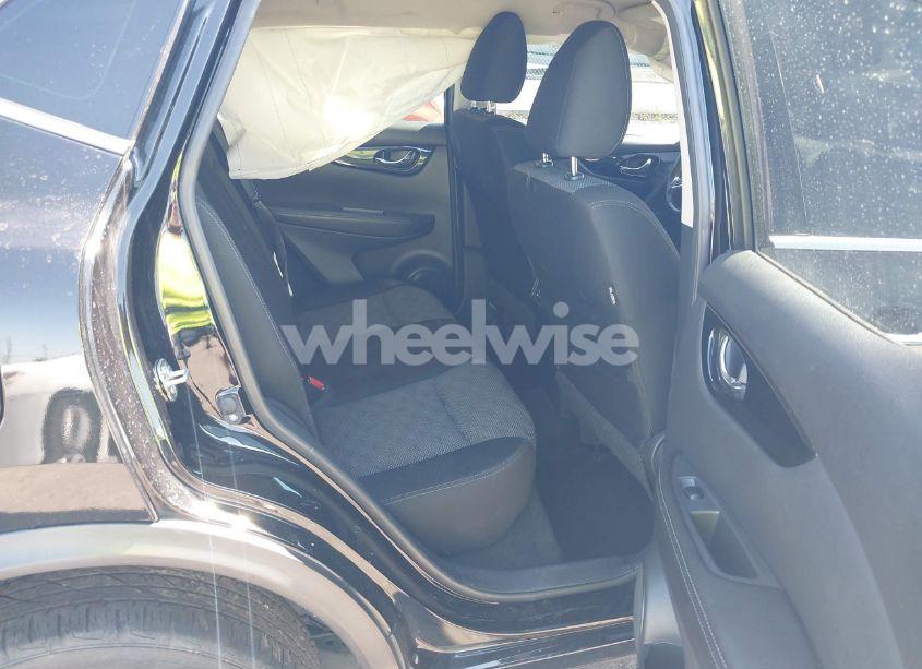 Photo 8 of 2018 Nissan Rogue SPORT SV (VIN JN1BJ1CP3JW164977)