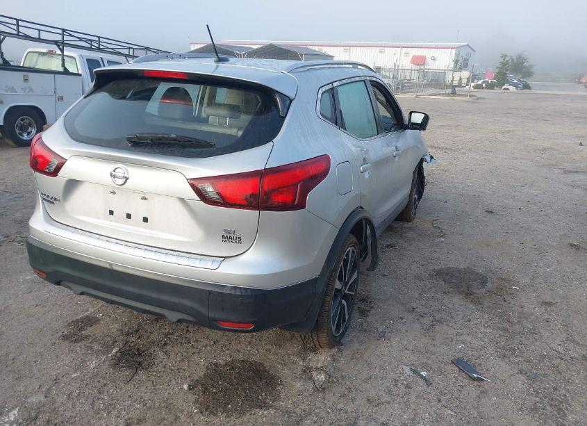 Photo 4 of 2018 Nissan Rogue SPORT SL (VIN JN1BJ1CP3JW500563)