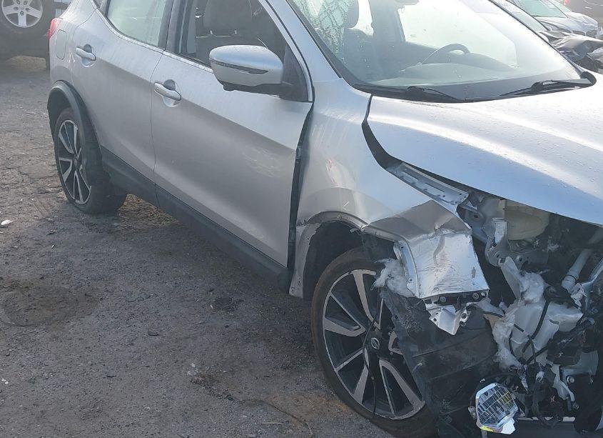 Photo 6 of 2018 Nissan Rogue SPORT SL (VIN JN1BJ1CP3JW500563)