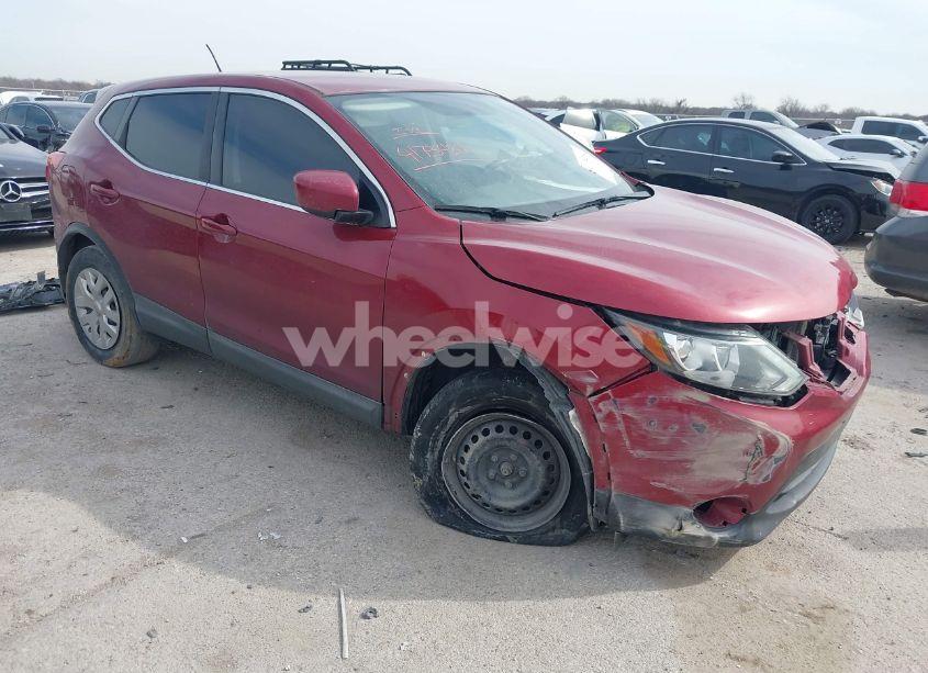 2019 Nissan Rogue SPORT S (VIN JN1BJ1CP3KW218361) main photo
