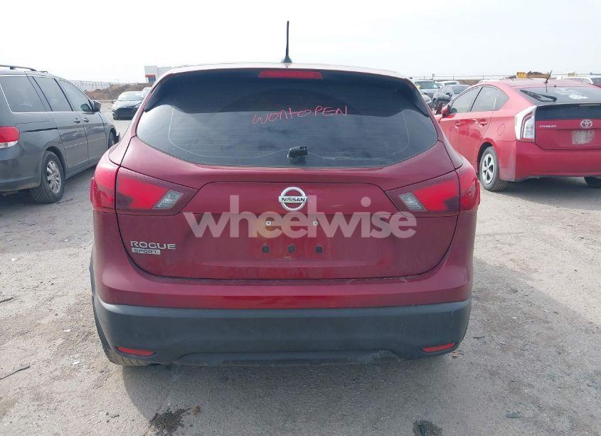 Photo 17 of 2019 Nissan Rogue SPORT S (VIN JN1BJ1CP3KW218361)