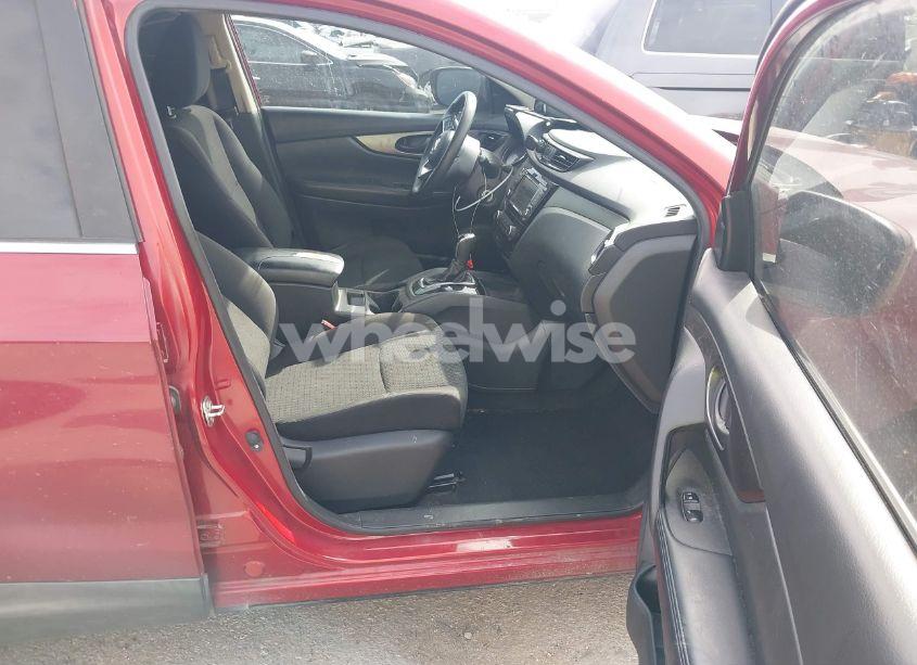 Photo 5 of 2019 Nissan Rogue SPORT S (VIN JN1BJ1CP3KW218361)