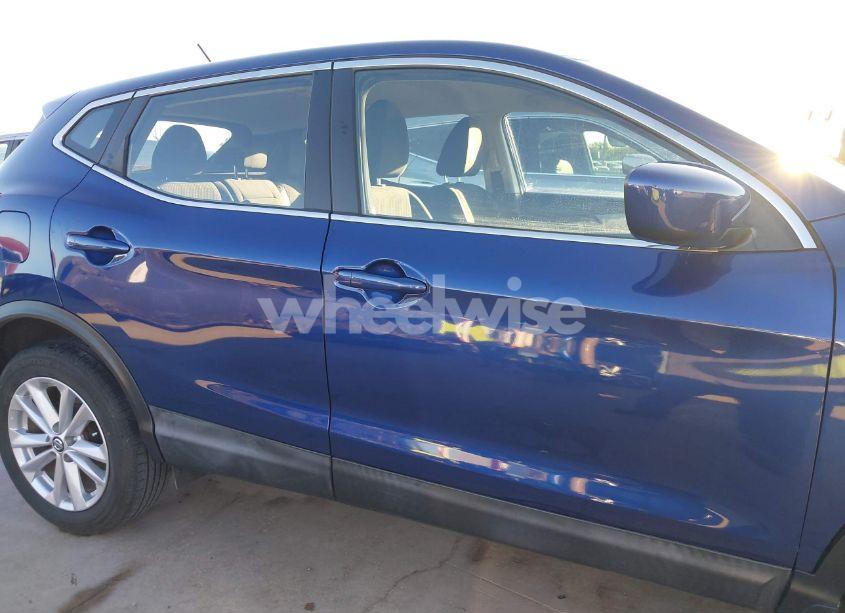 Photo 13 of 2019 Nissan Rogue SPORT S (VIN JN1BJ1CP3KW225391)