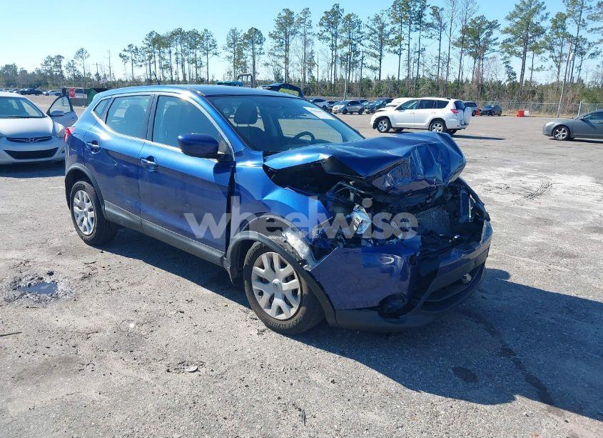 2019 Nissan Rogue SPORT S (VIN JN1BJ1CP3KW241235) main photo