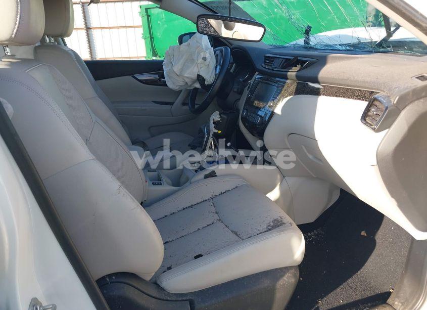 Photo 5 of 2019 Nissan Rogue SPORT SL (VIN JN1BJ1CP3KW520748)