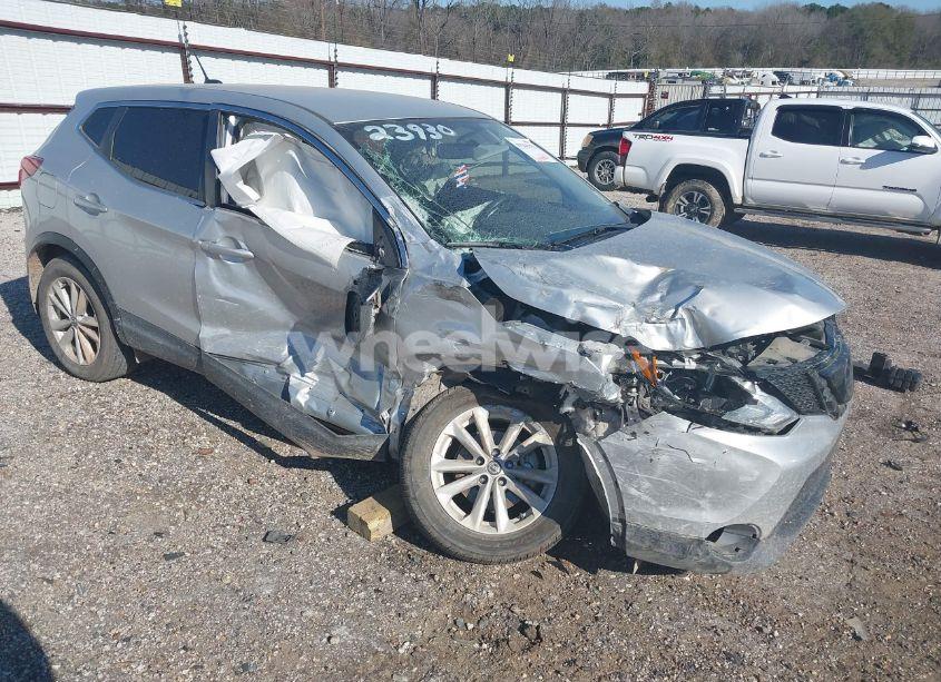 2019 Nissan Rogue SPORT S (VIN JN1BJ1CP3KW528140) main photo