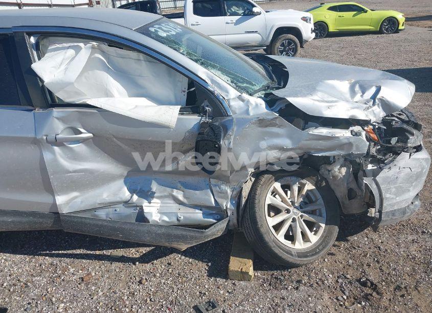 Photo 12 of 2019 Nissan Rogue SPORT S (VIN JN1BJ1CP3KW528140)