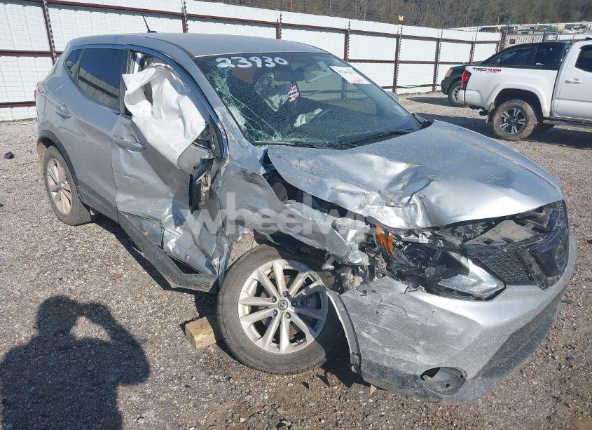 Photo 22 of 2019 Nissan Rogue SPORT S (VIN JN1BJ1CP3KW528140)