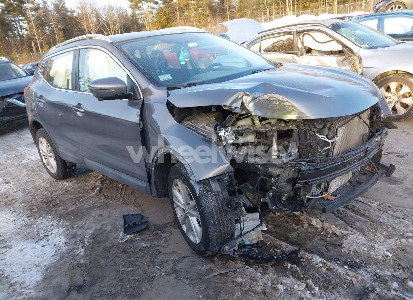 2017 Nissan Rogue SPORT SV (VIN JN1BJ1CP4HW005900) main photo