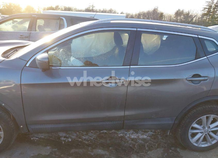 Photo 15 of 2017 Nissan Rogue SPORT SV (VIN JN1BJ1CP4HW005900)