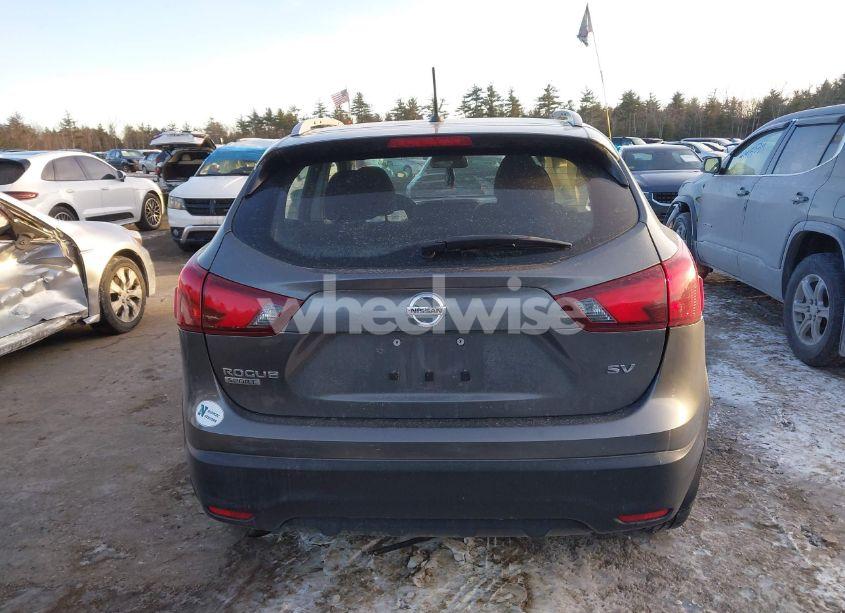 Photo 17 of 2017 Nissan Rogue SPORT SV (VIN JN1BJ1CP4HW005900)