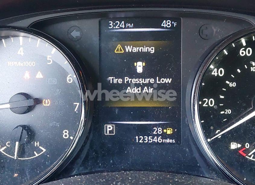 Photo 15 of 2017 Nissan Rogue SPORT S (VIN JN1BJ1CP4HW009249)