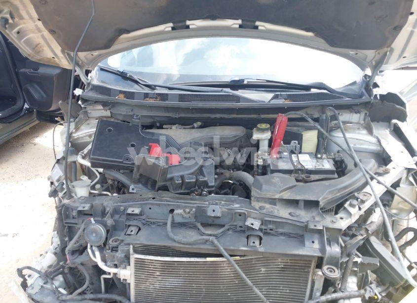 Photo 10 of 2017 Nissan Rogue SPORT SV (VIN JN1BJ1CP4HW011373)