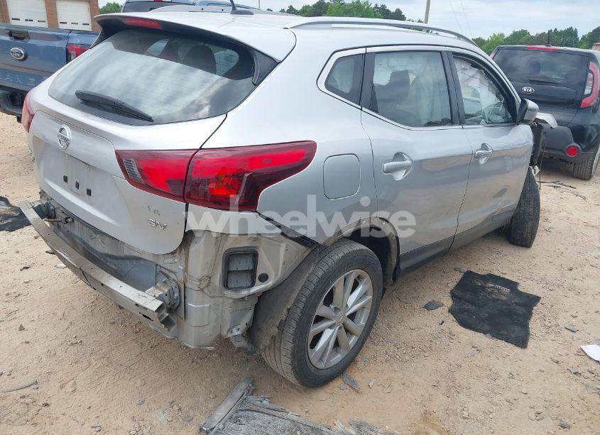 Photo 4 of 2017 Nissan Rogue SPORT SV (VIN JN1BJ1CP4HW011373)