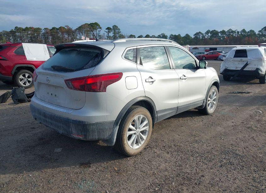 Photo 4 of 2017 Nissan Rogue SPORT SV (VIN JN1BJ1CP4HW018226)