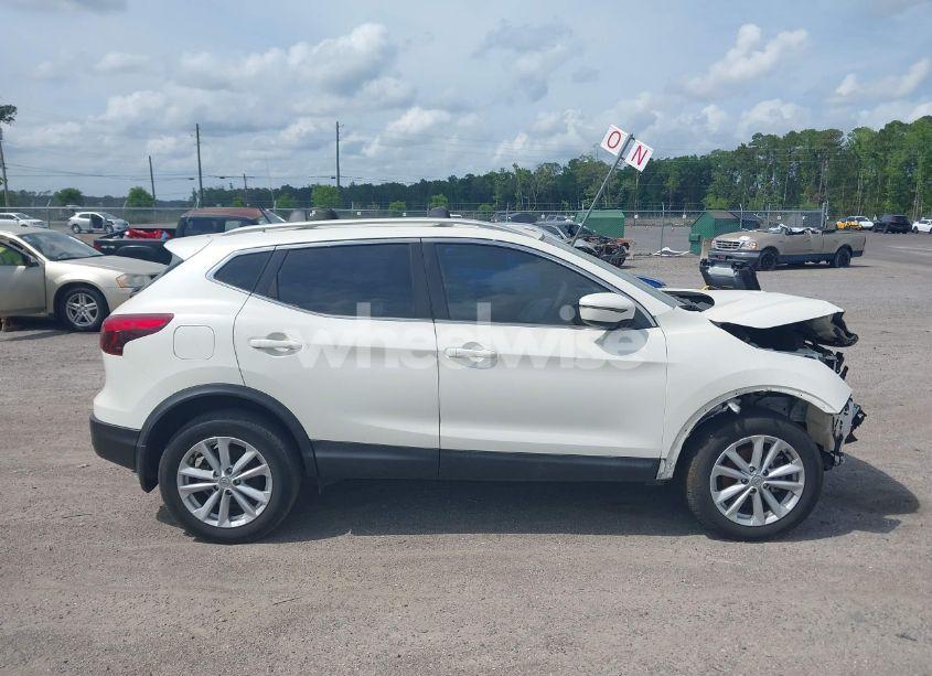 Photo 12 of 2017 Nissan Rogue SPORT SV (VIN JN1BJ1CP4HW018940)