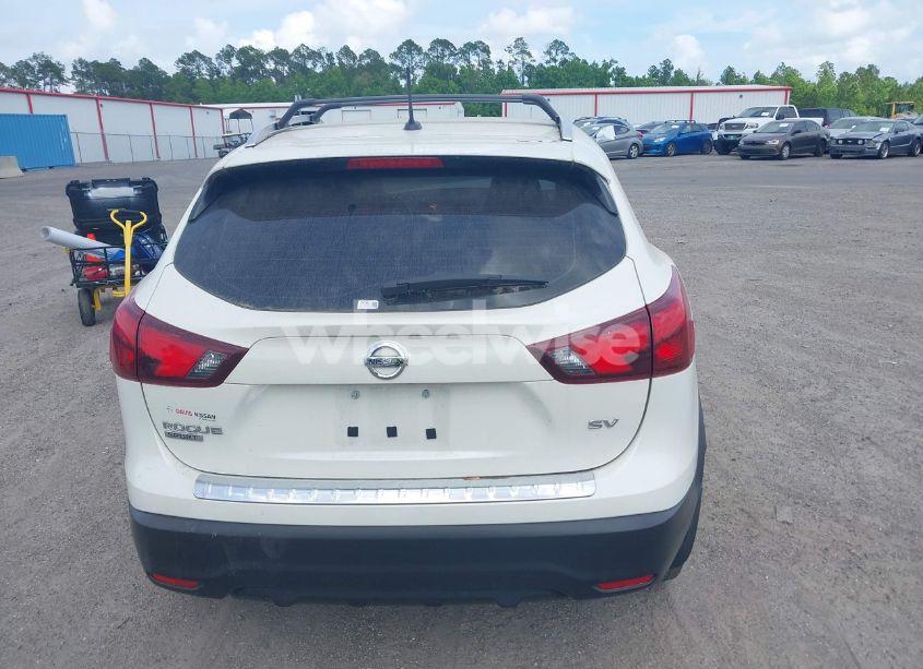 Photo 15 of 2017 Nissan Rogue SPORT SV (VIN JN1BJ1CP4HW018940)
