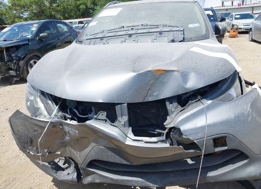 Photo 6 of 2017 Nissan Rogue SPORT SV (VIN JN1BJ1CP4HW023832)