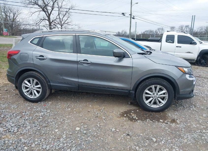 Photo 13 of 2017 Nissan Rogue SPORT SV (VIN JN1BJ1CP4HW027038)