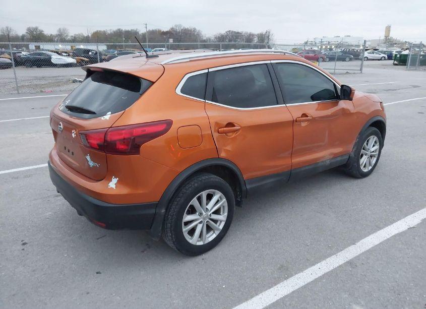 Photo 4 of 2017 Nissan Rogue SPORT SV (VIN JN1BJ1CP4HW030294)