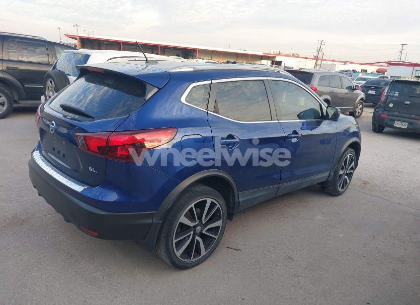 Photo 4 of 2018 Nissan Rogue SPORT SL (VIN JN1BJ1CP4JW154040)