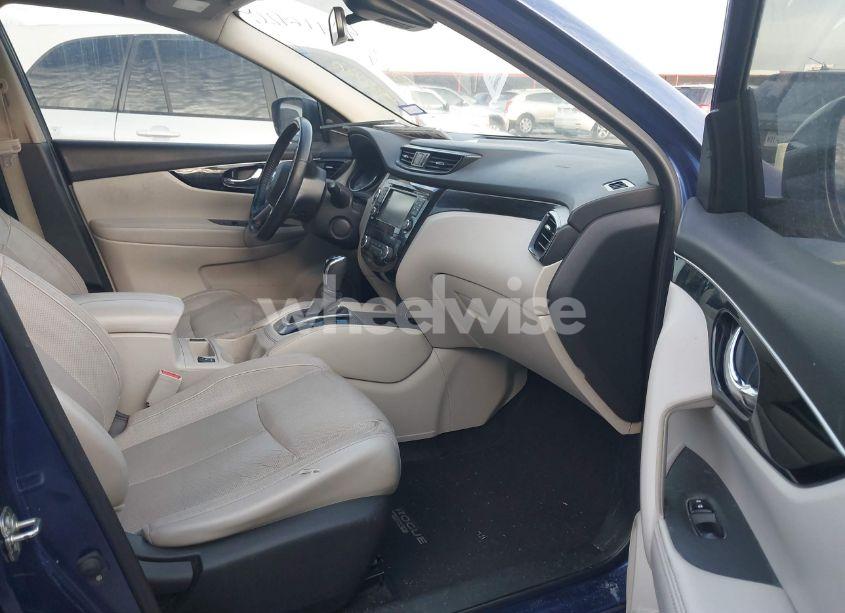 Photo 5 of 2018 Nissan Rogue SPORT SL (VIN JN1BJ1CP4JW154040)