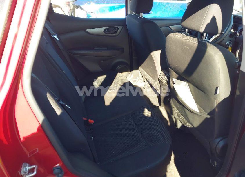 Photo 8 of 2018 Nissan Rogue SPORT S (VIN JN1BJ1CP4JW156824)