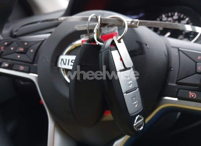 Photo 11 of 2018 Nissan Rogue SPORT SV (VIN JN1BJ1CP4JW183554)