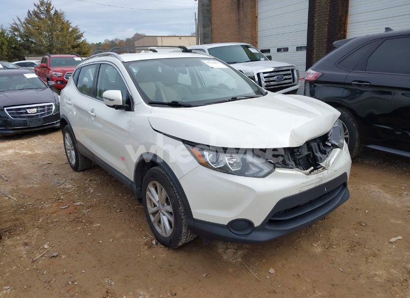 2018 Nissan Rogue SPORT SV (VIN JN1BJ1CP4JW195414) main photo