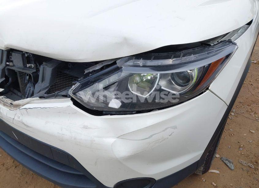 Photo 6 of 2018 Nissan Rogue SPORT SV (VIN JN1BJ1CP4JW195414)