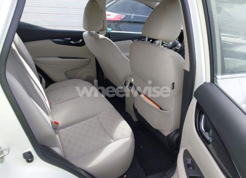 Photo 8 of 2018 Nissan Rogue SPORT SV (VIN JN1BJ1CP4JW195414)