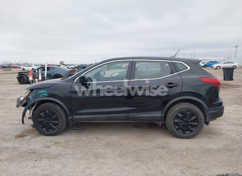 Photo 15 of 2019 Nissan Rogue SPORT S (VIN JN1BJ1CP4KW520483)